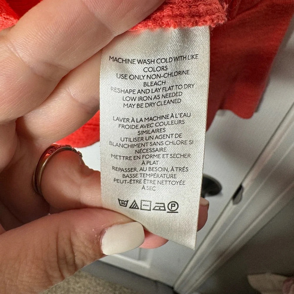 PILCRO Urban Outfitters Coral‎ Orange Ruffle Side Hi-Low Sweater Size Medium - Picture 8 of 10